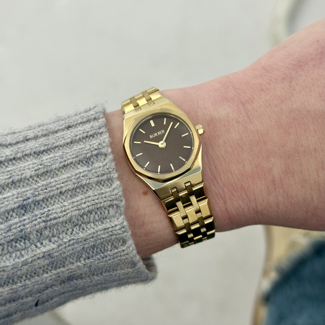 Victoria Gold Brown