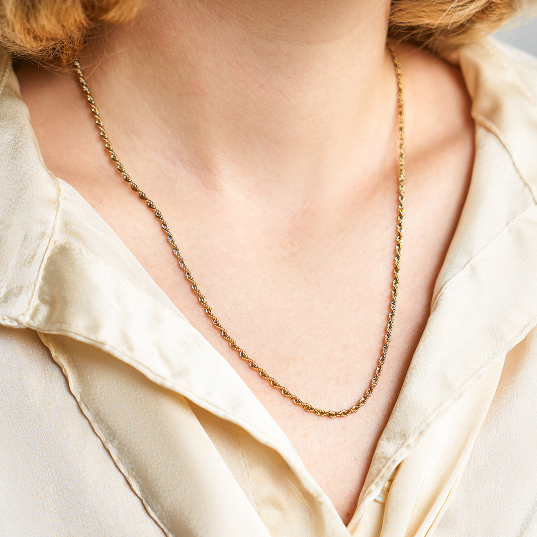 Mae Necklace