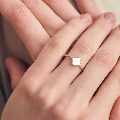 Flora Silver White Ring