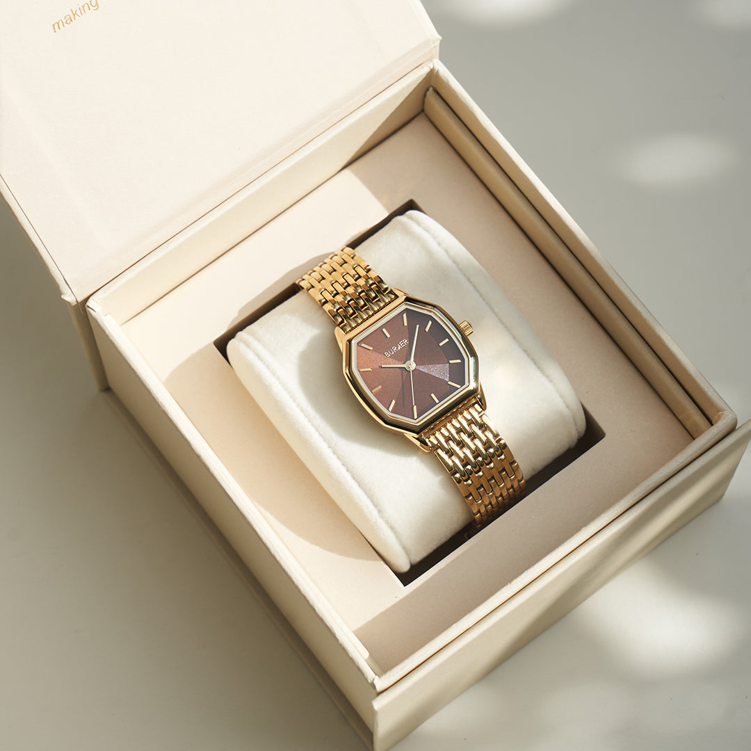 Julia Gold Brown