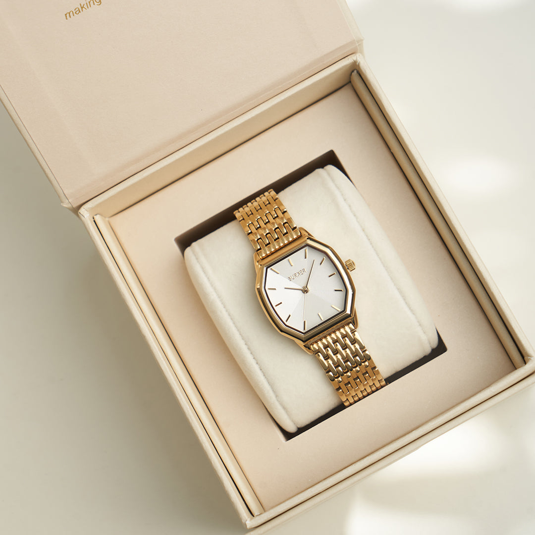 Julia Gold White