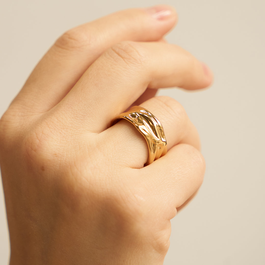 Luna Ring