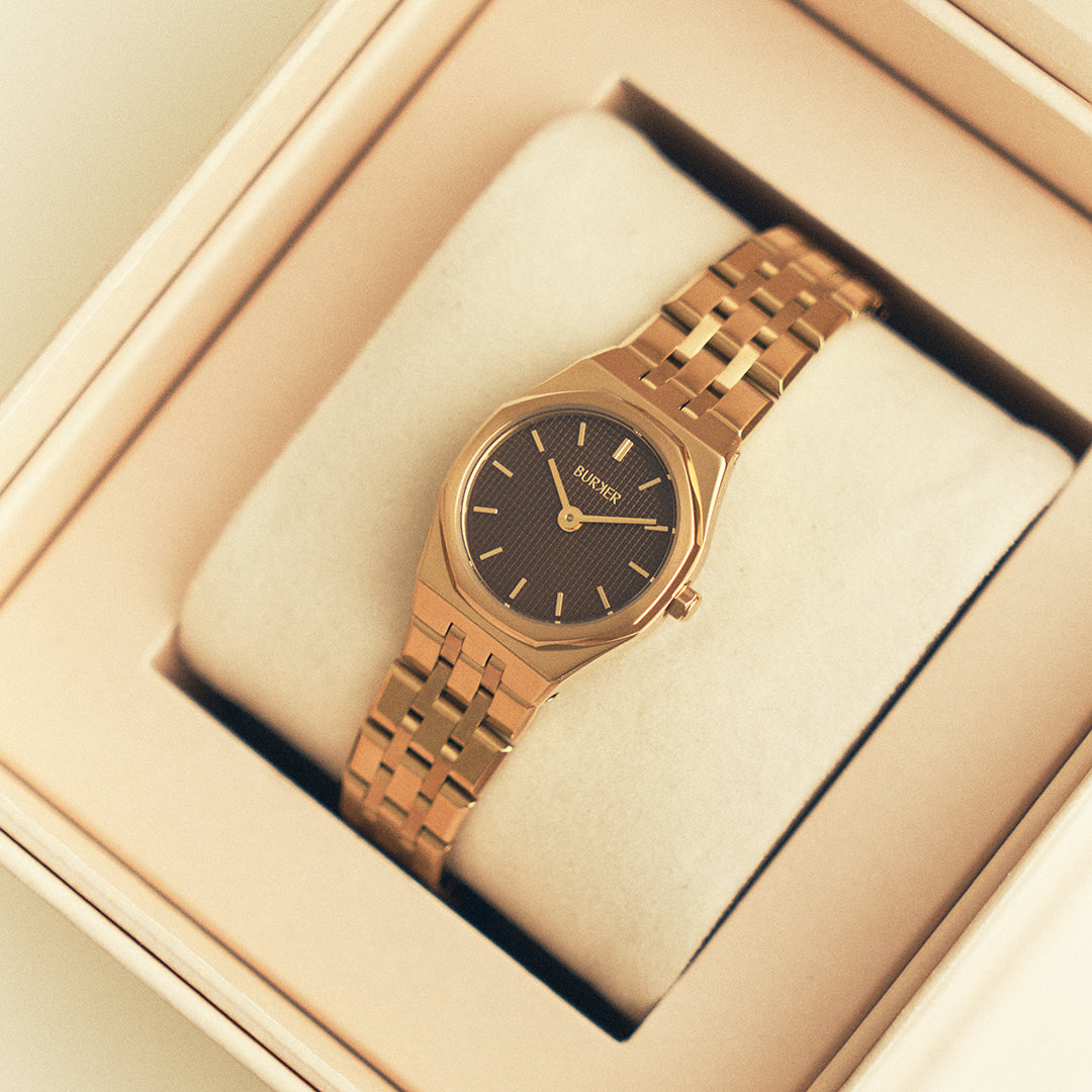 Victoria Gold Brown