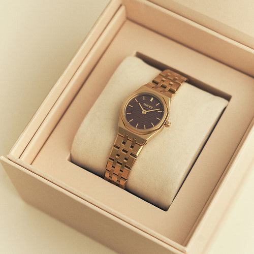 Victoria Gold Burgundy