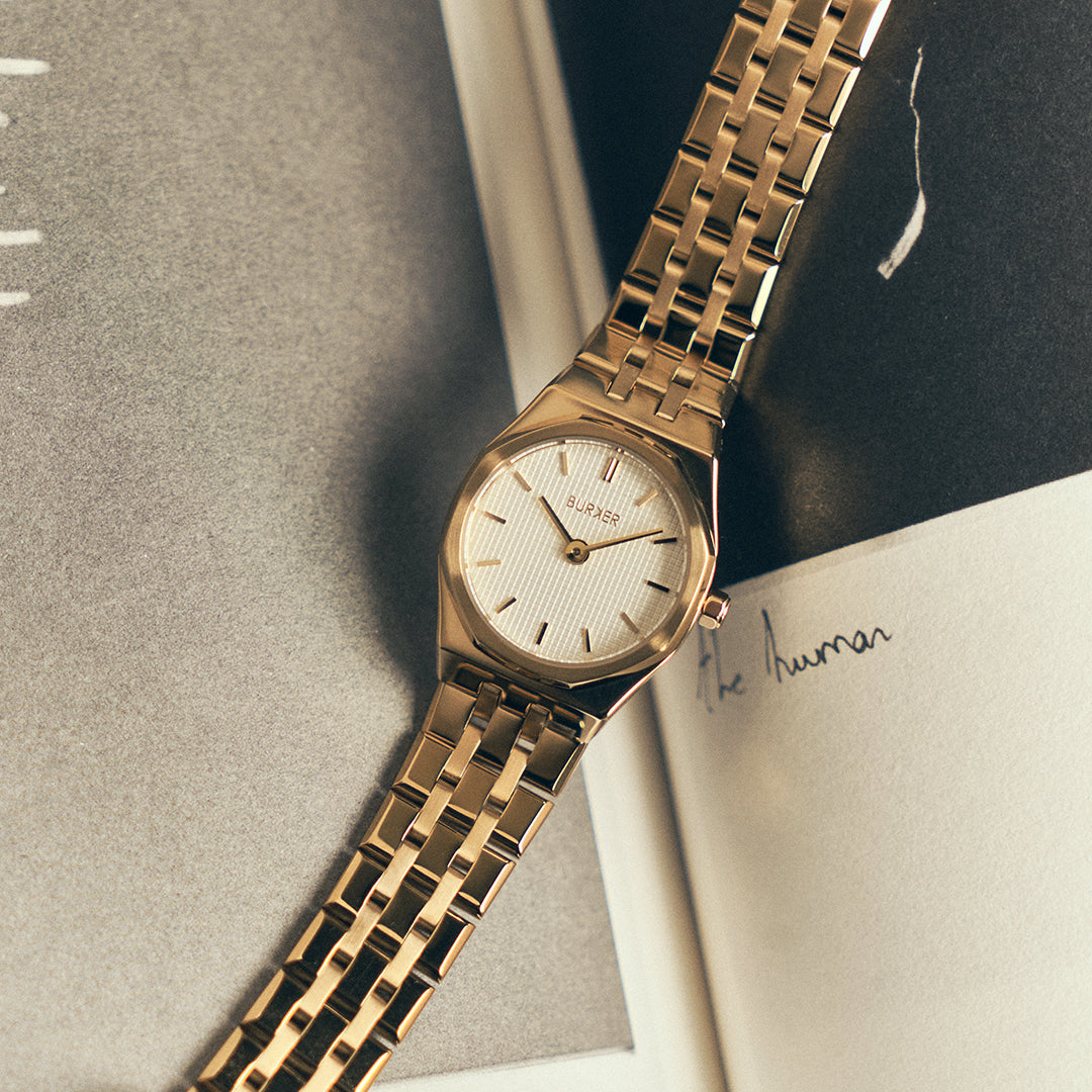 Victoria Gold White