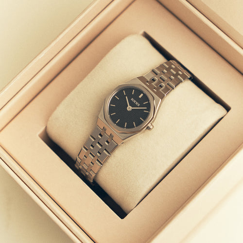 Victoria Silver Black