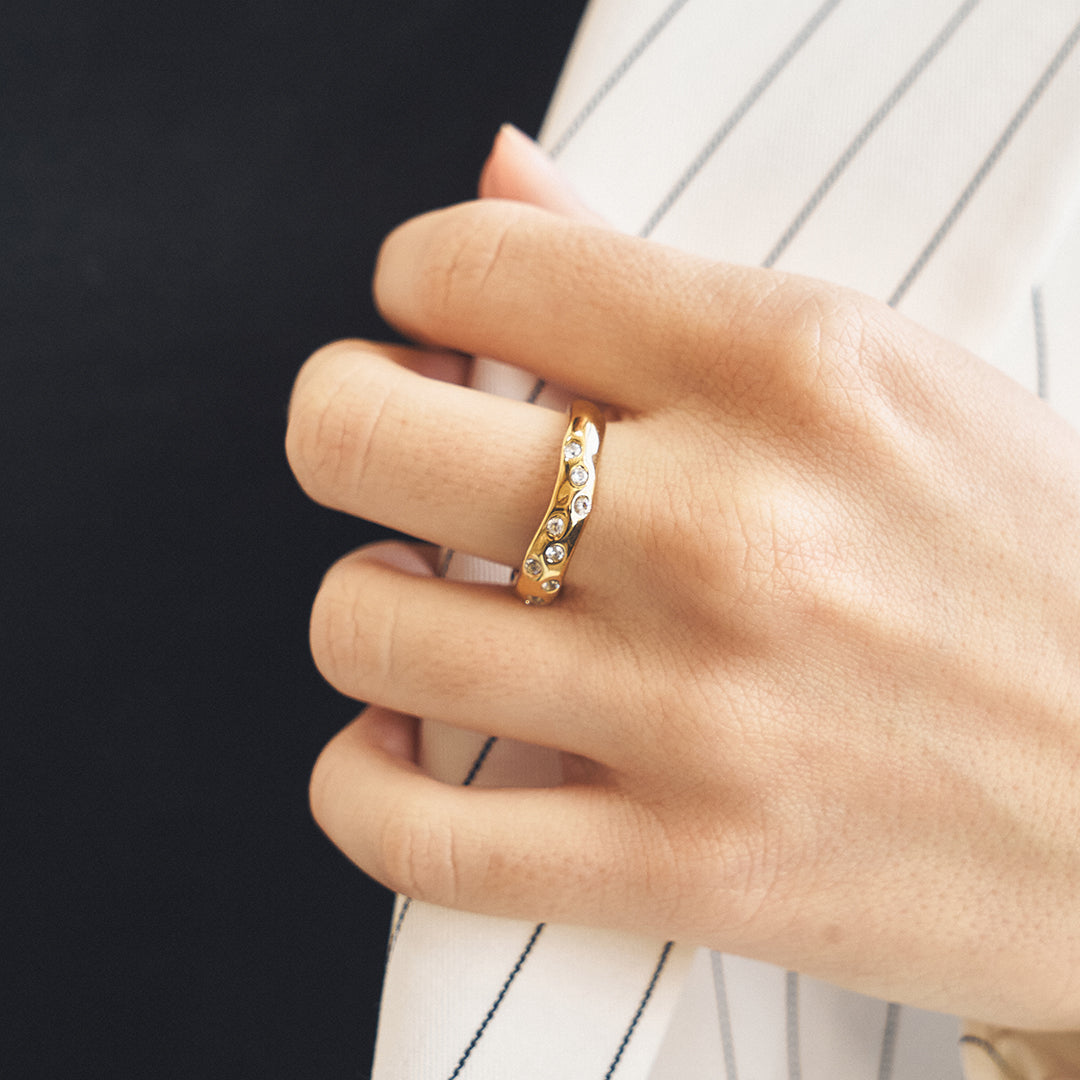 Alora Ring