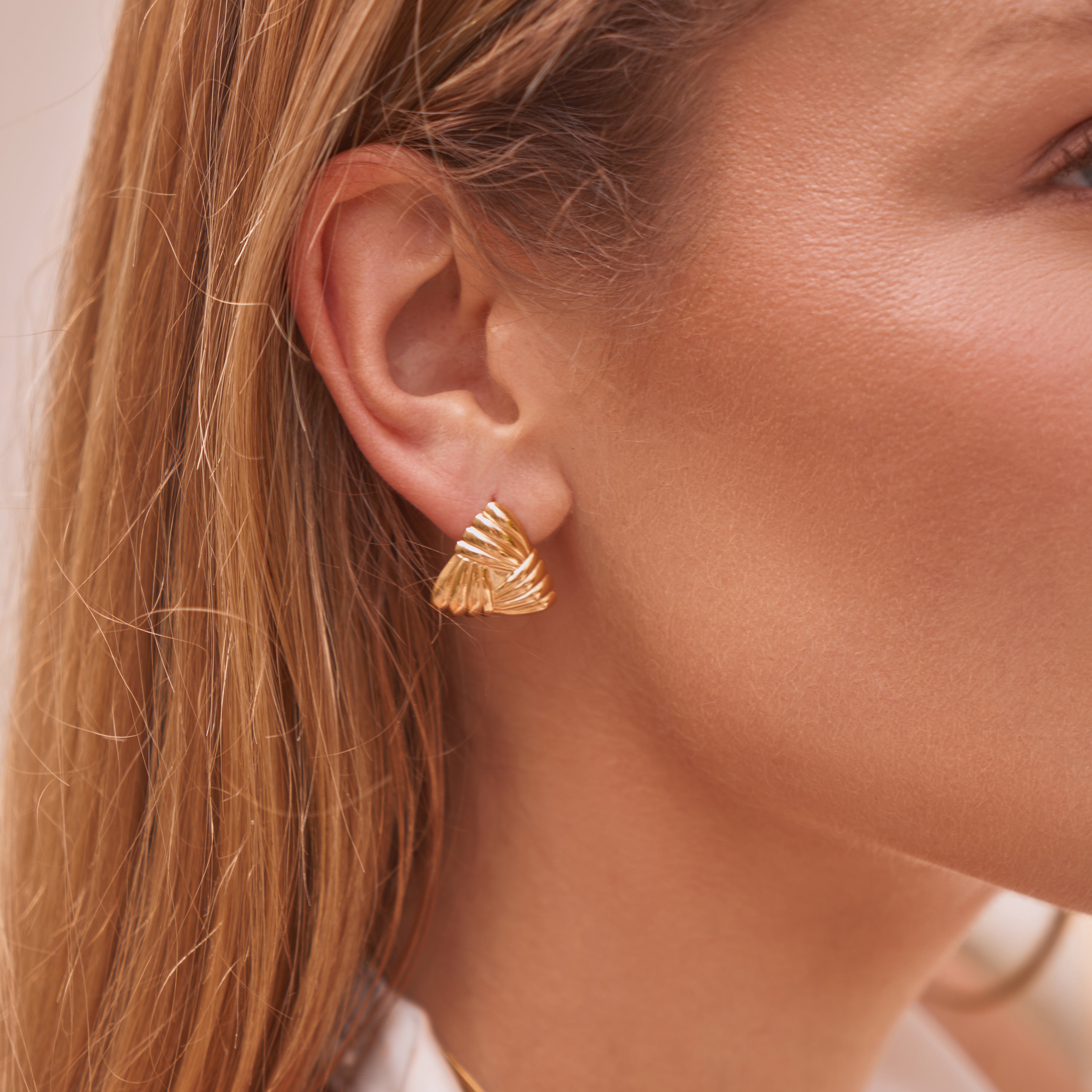 Lisa Earrings - изображение 3