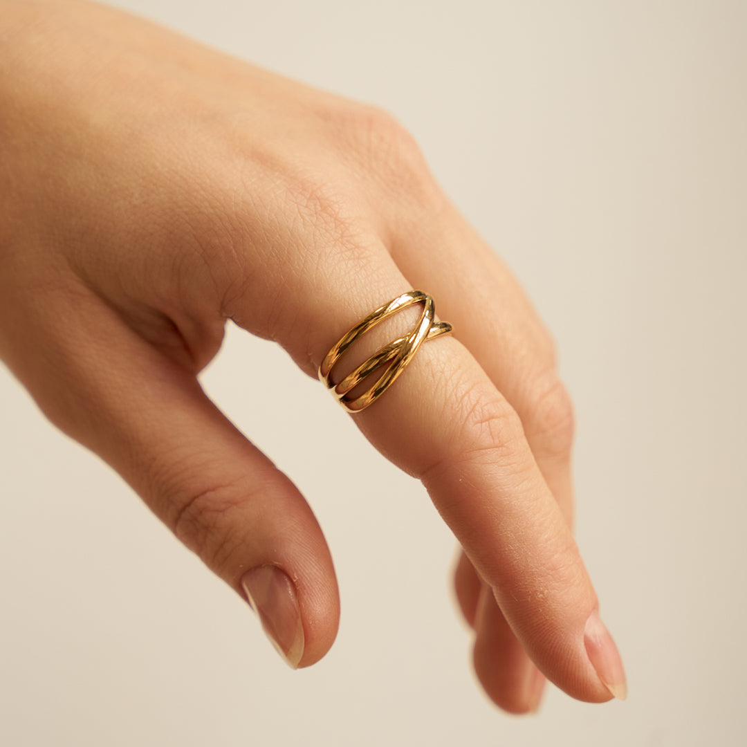 Eliza Ring