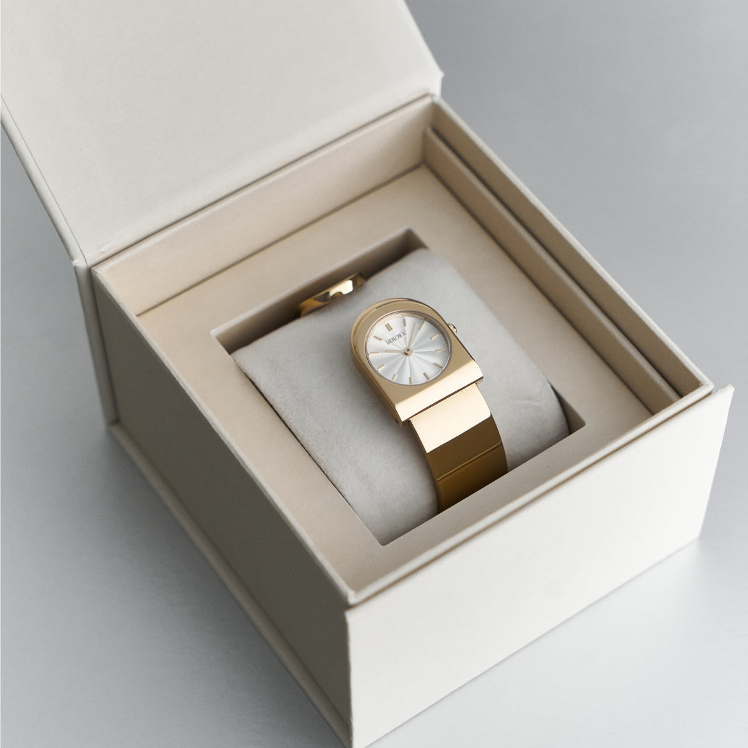 Kate Gold White