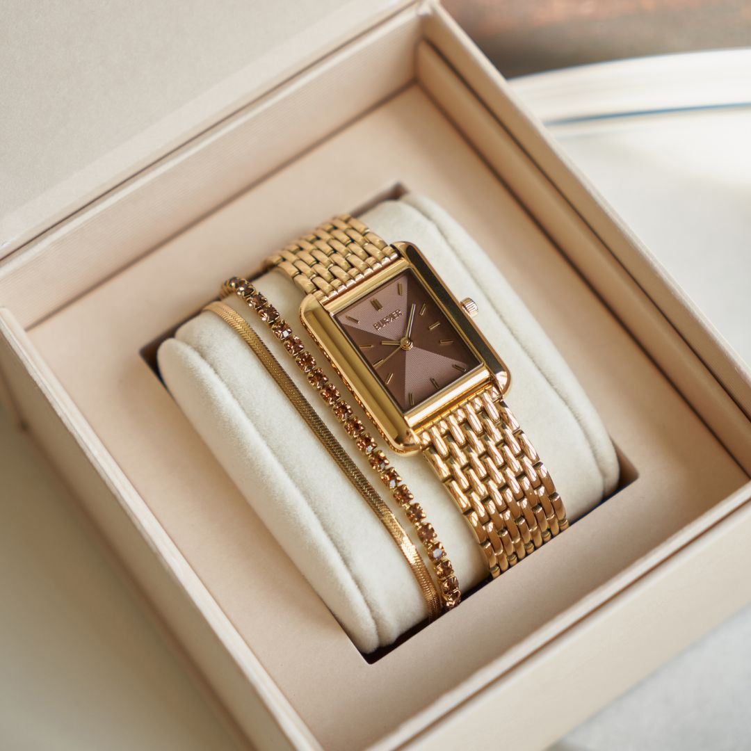 Olivia Gold Brown