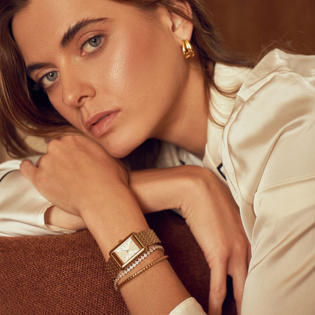 Olivia Gold White
