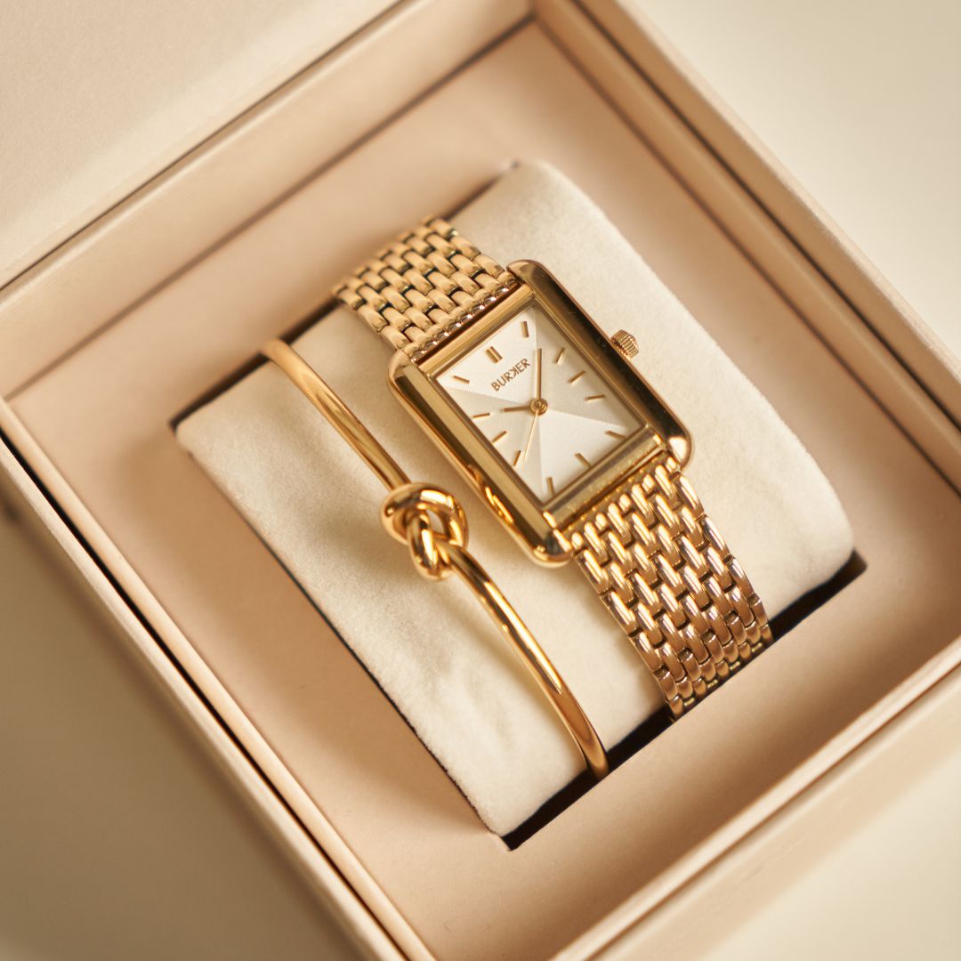 Olivia Gold White