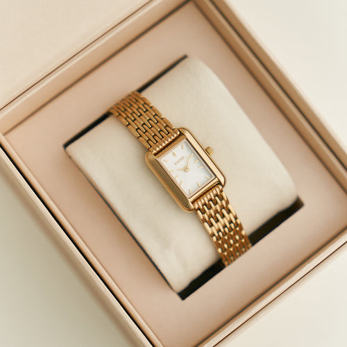 Olivia Petite Gold White