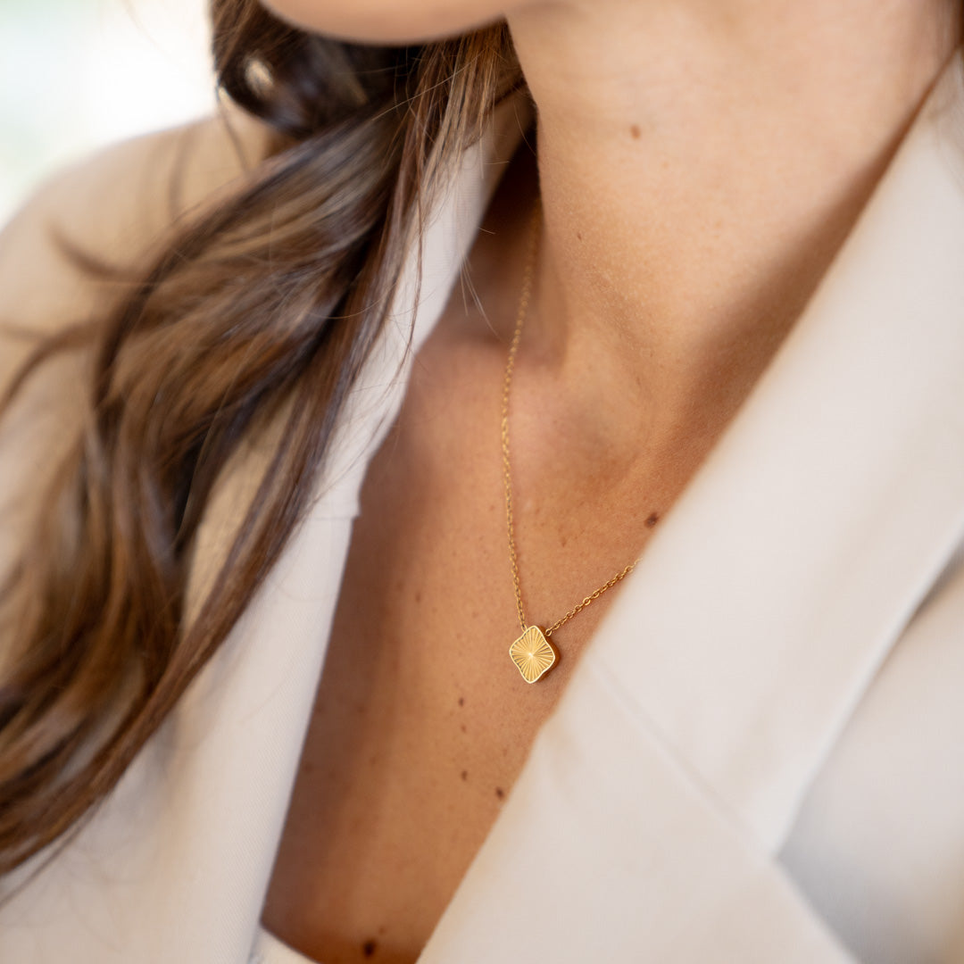 Flora Gold Necklace - изображение 2